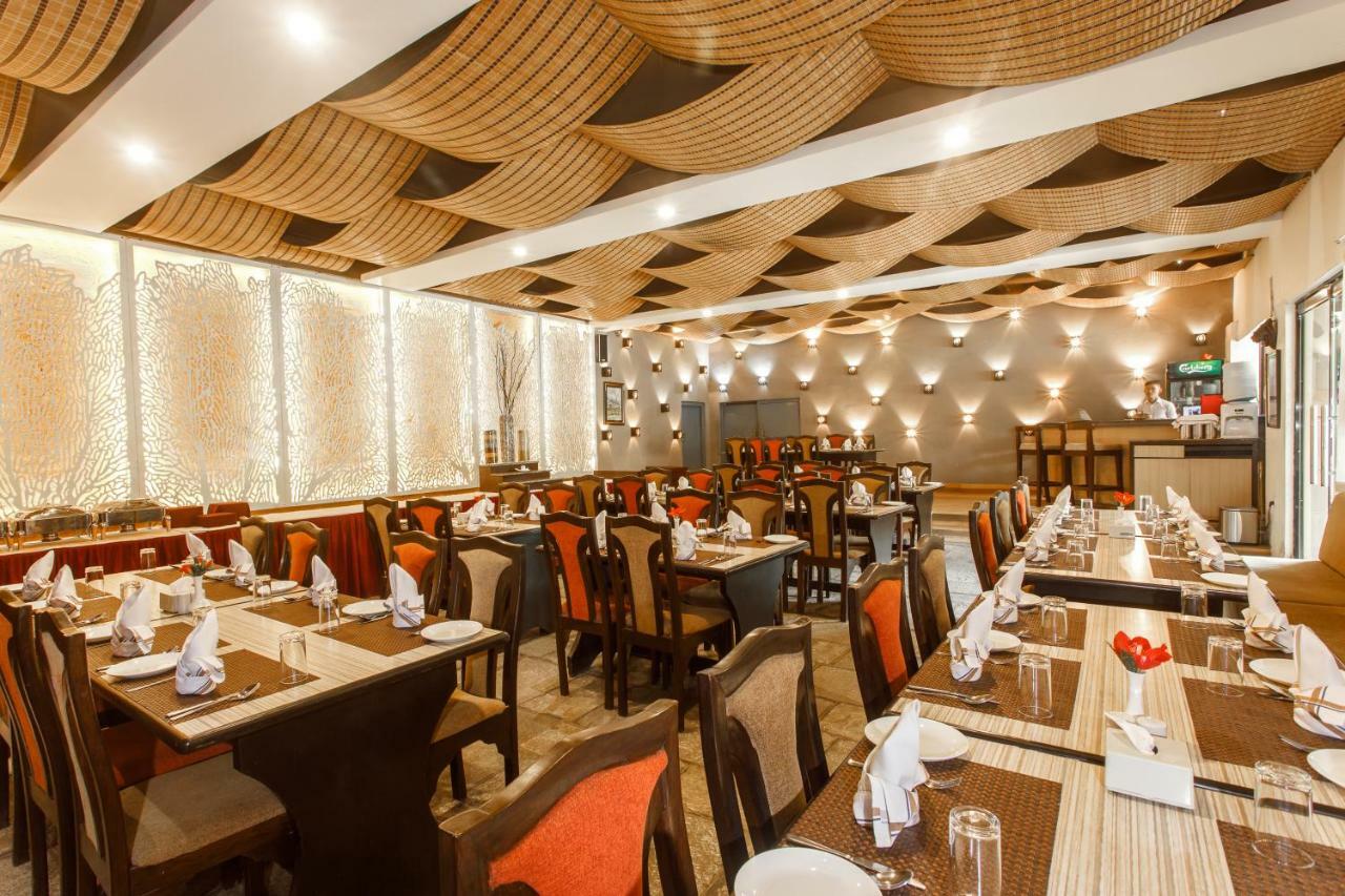 The Lakeside Retreat Resort & Spa By Best Resort Nepal Pokhara Exteriör bild
