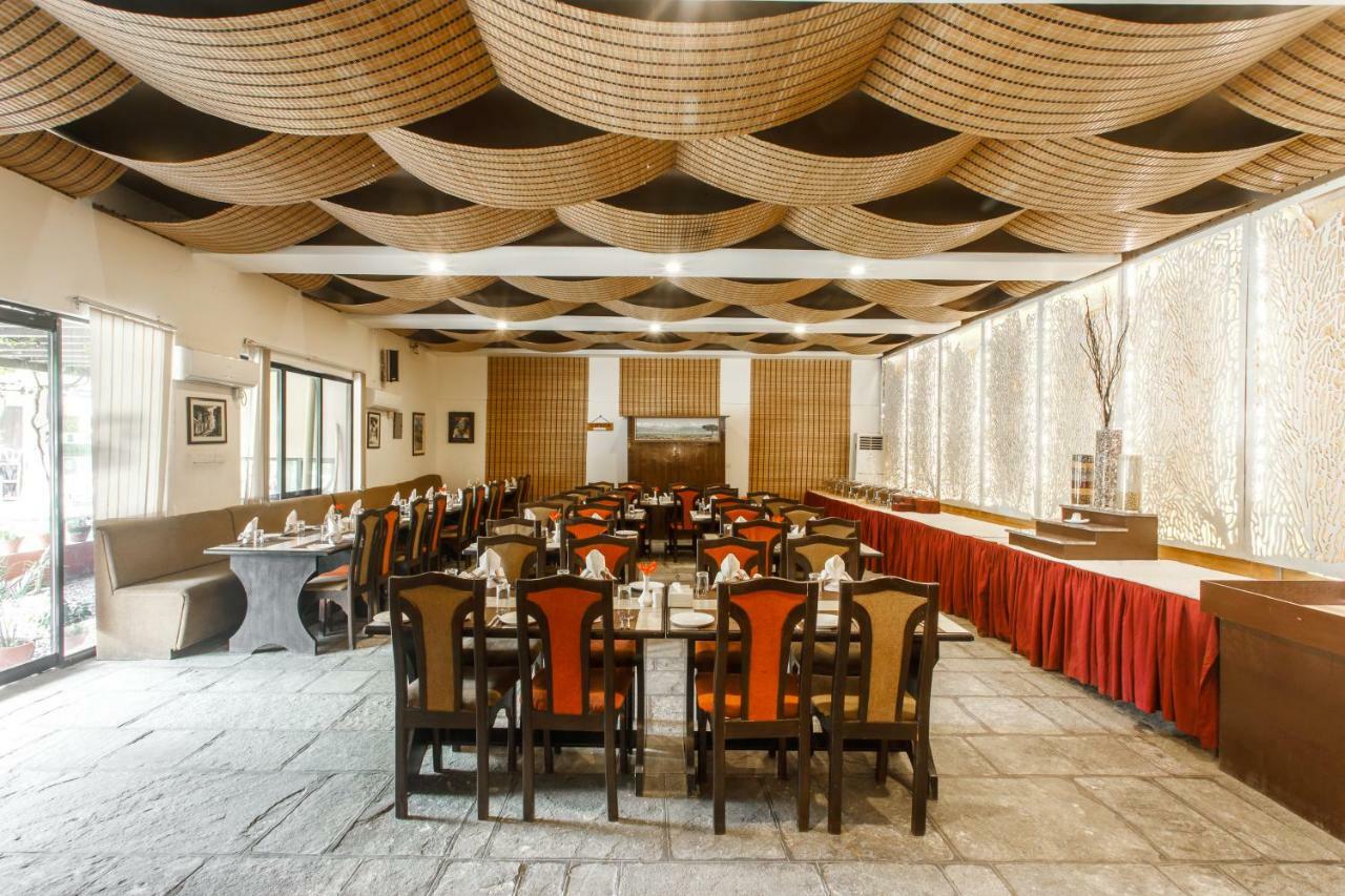 The Lakeside Retreat Resort & Spa By Best Resort Nepal Pokhara Exteriör bild